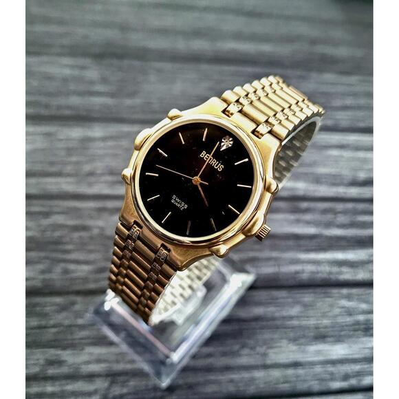 Benrus Other - Rare Vintage Benrus Swiss Diamond Executive Gold Tone Watch‎